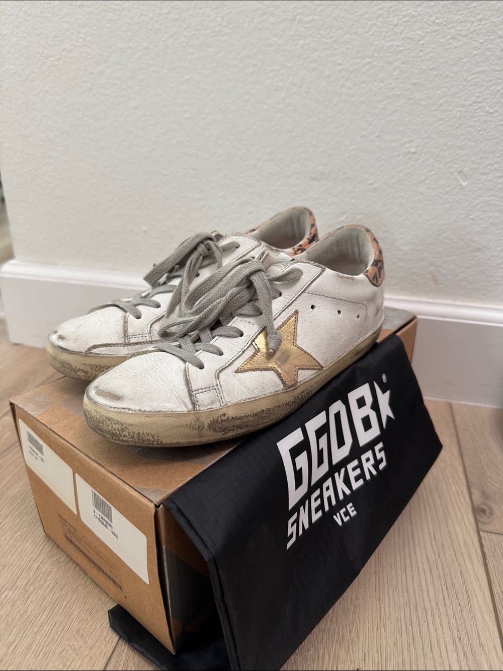 Golden Star Leather Sneakers - White & Gold
